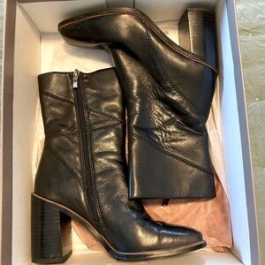 Franco Sarto L-Stevie Black Leather Ankle Boots